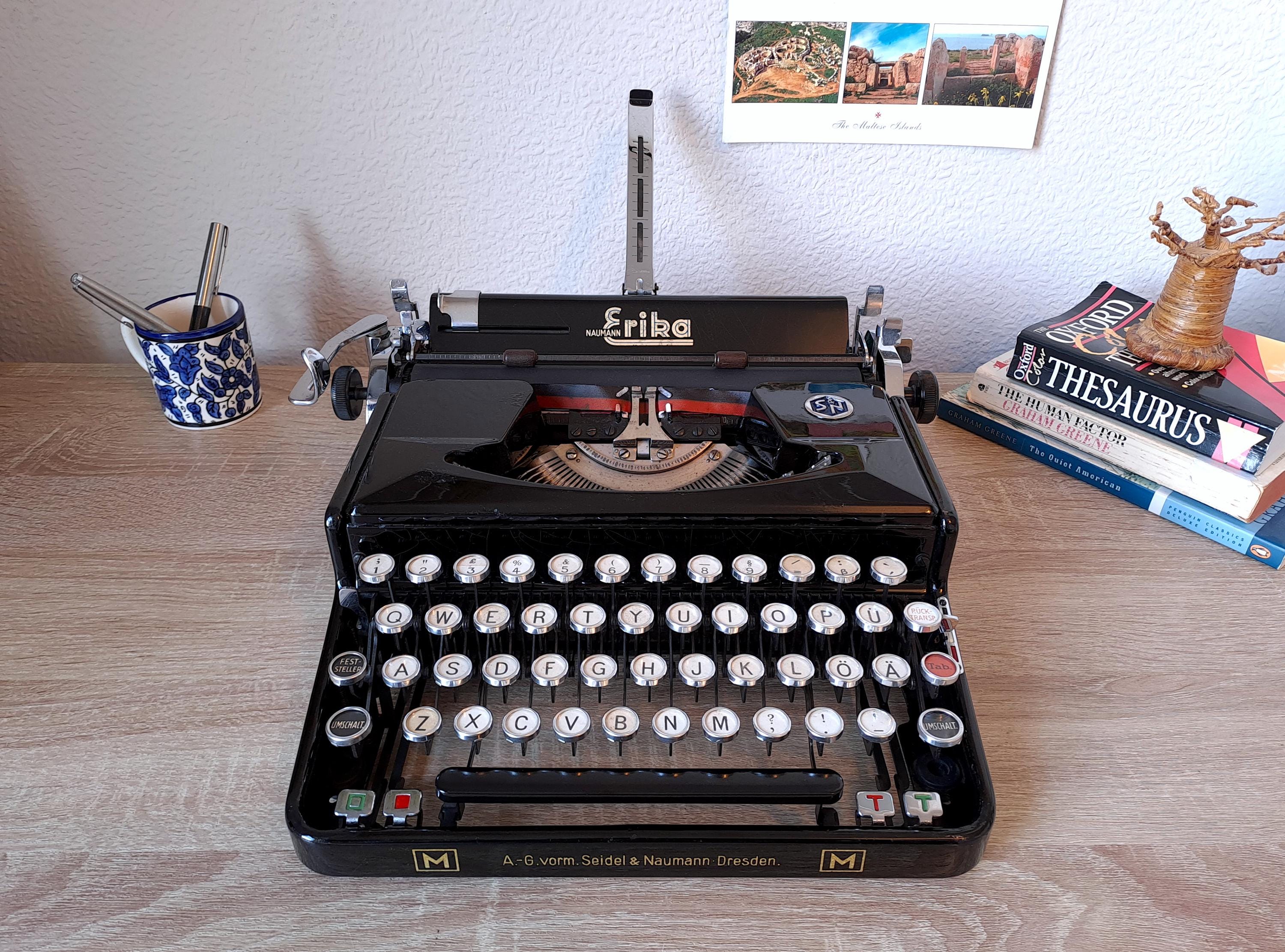 Erika Model M Typewriter, New Platen