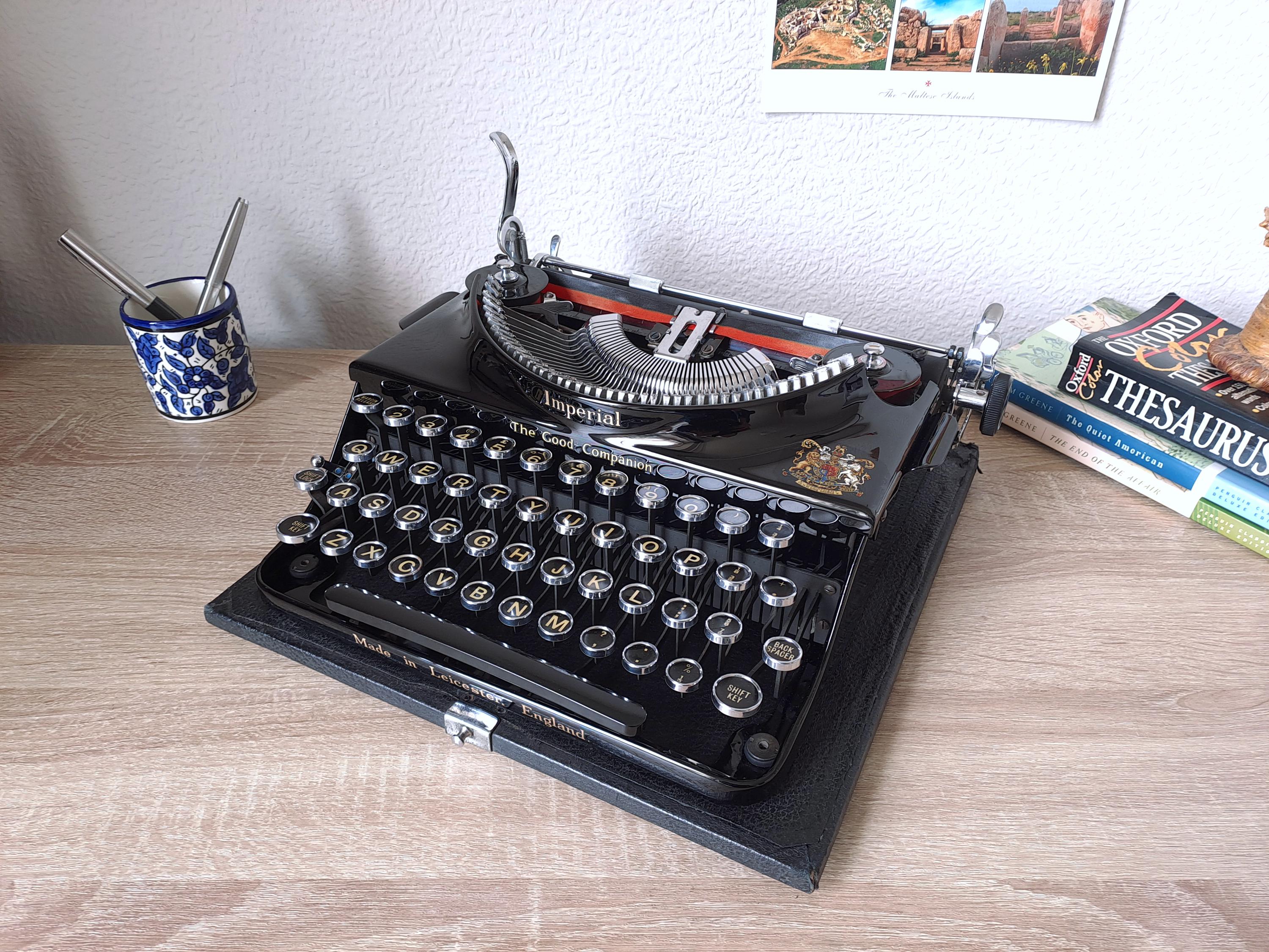 Imperial Good Companion Typewriter, New Platen