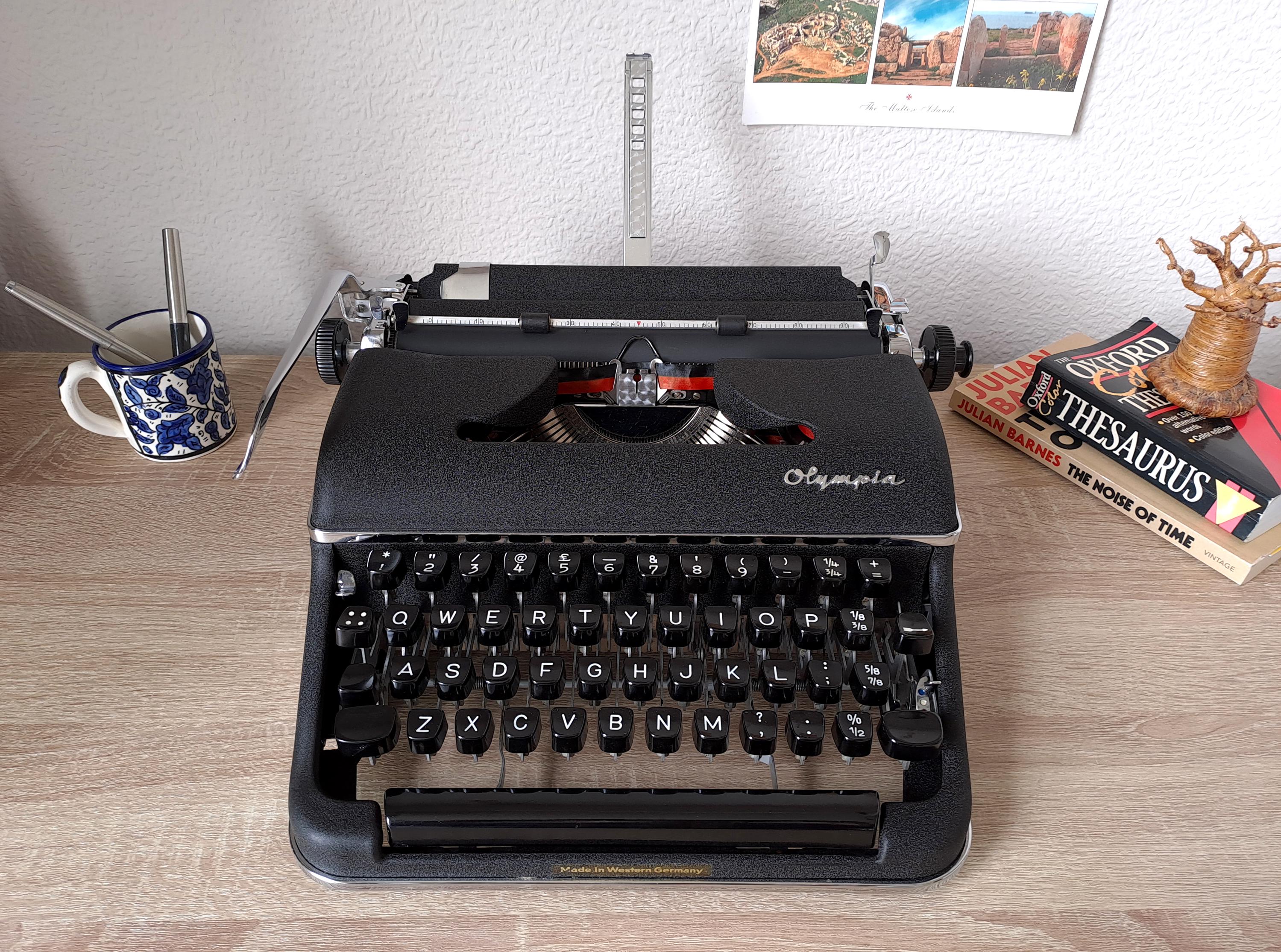 Olympia SM2 Black Typewriter, New Platen