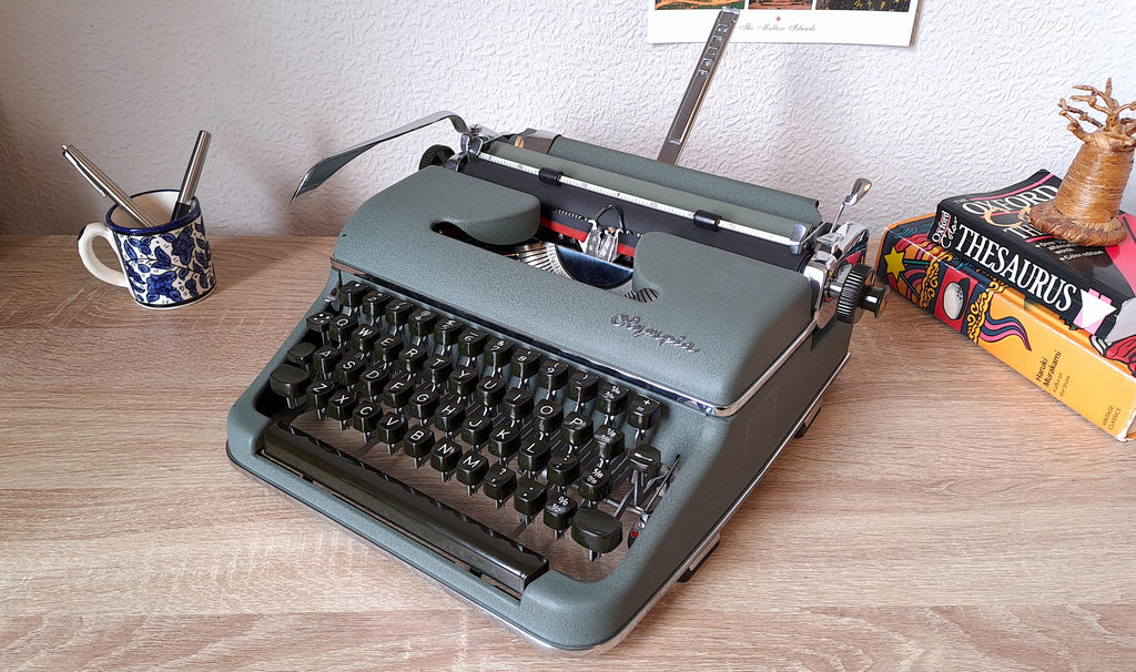 Italic Olympia SM2 Typewriter, New Platen
