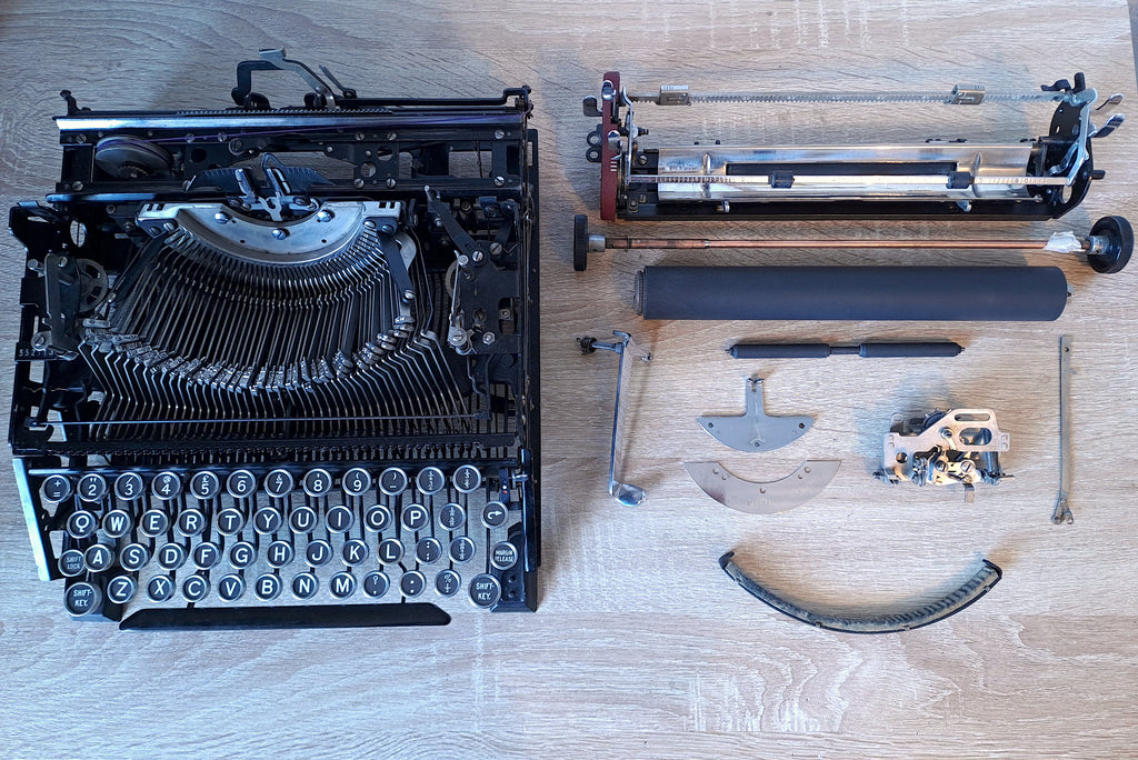 Blue Bird 18 Typewriter