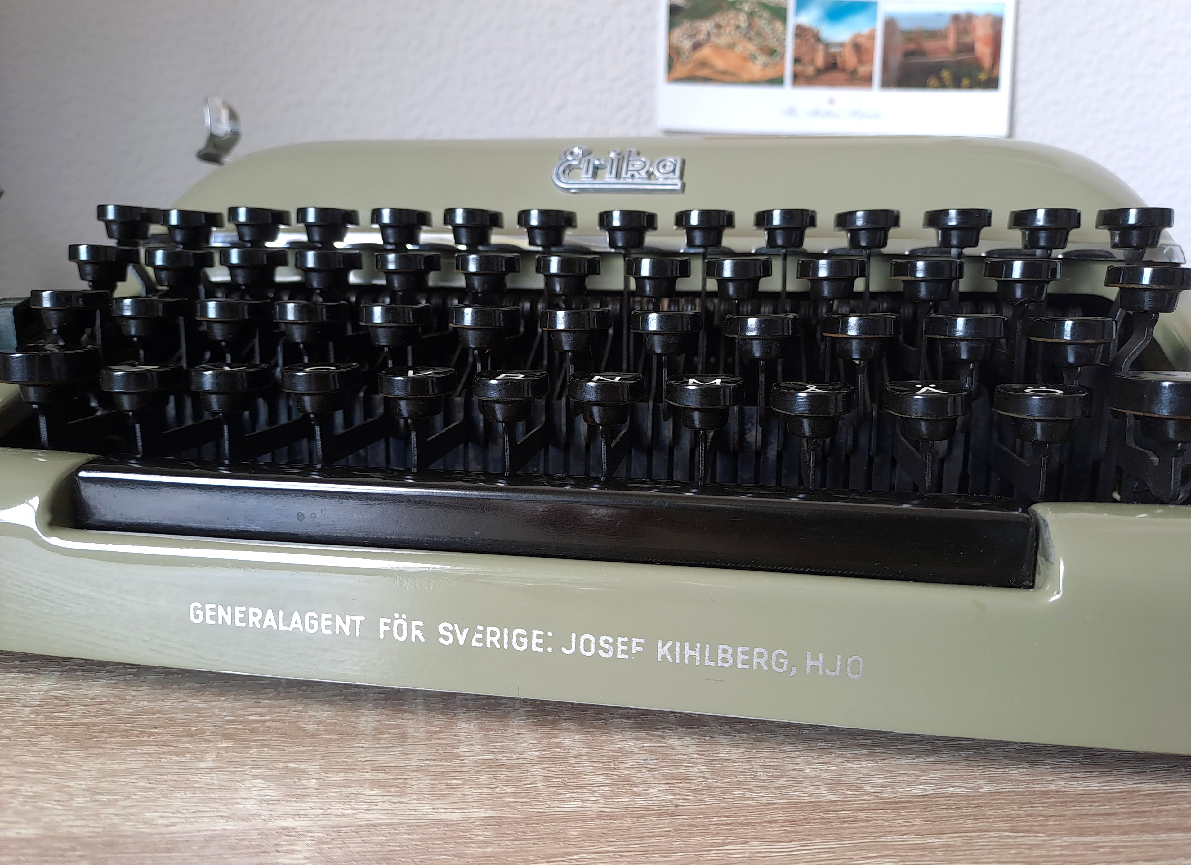 Erika Model 10 Typewriter