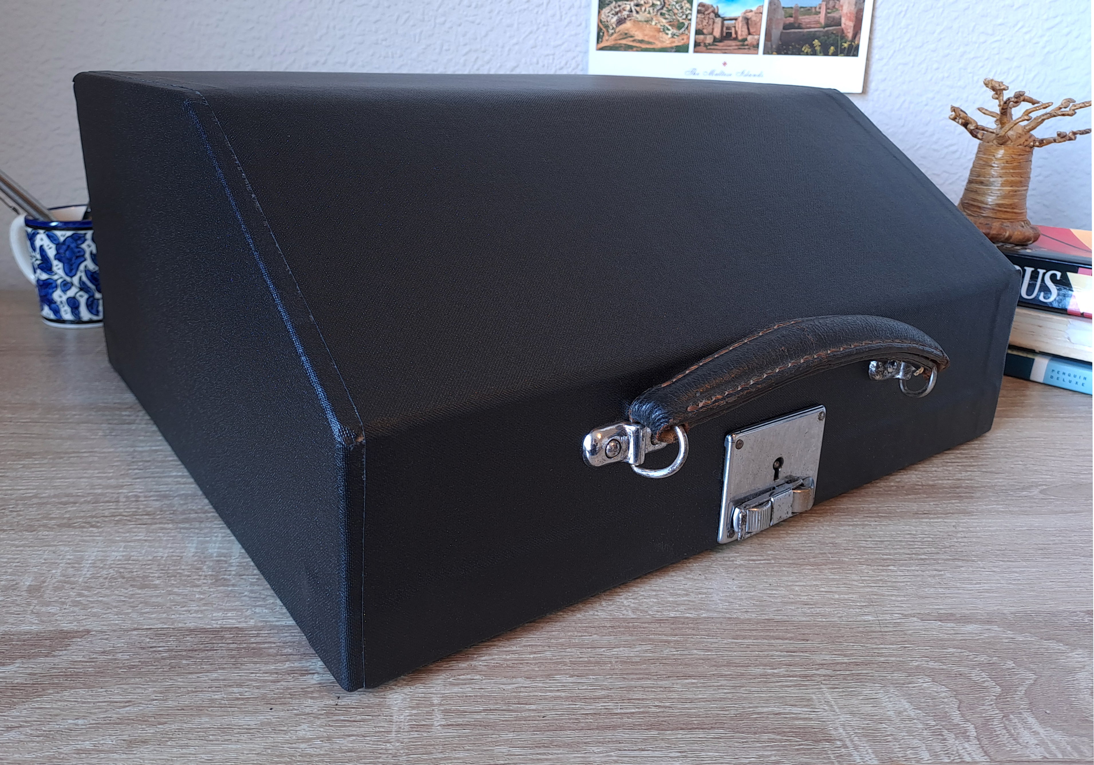 Erika Model M Typewriter, New Platen