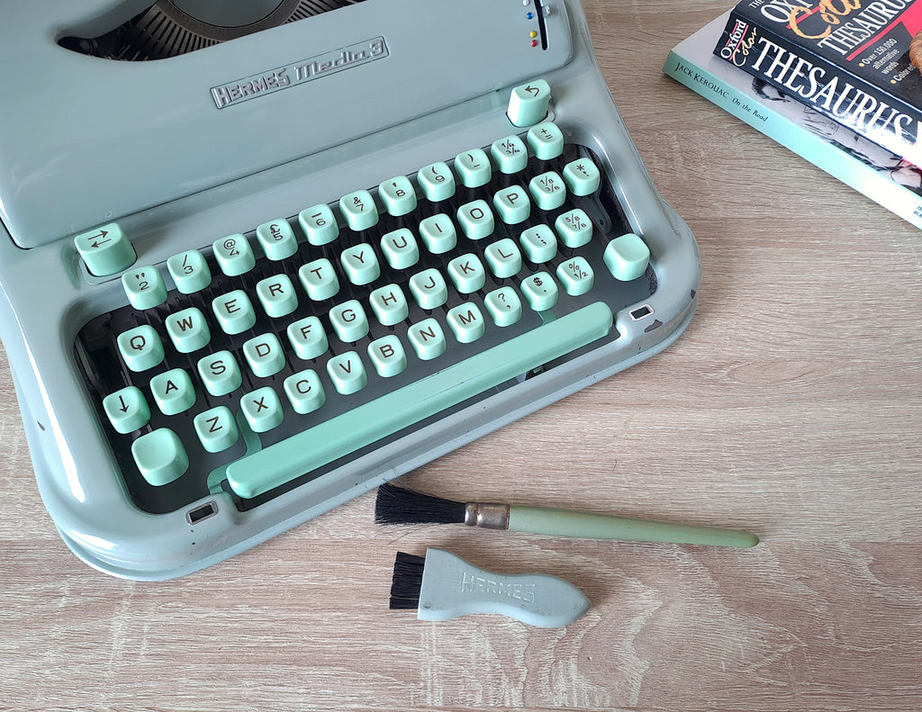 Hermes Media 3 Typewriter, New Platen