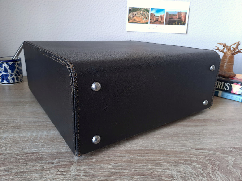 Imperial Good Companion Typewriter, New Platen