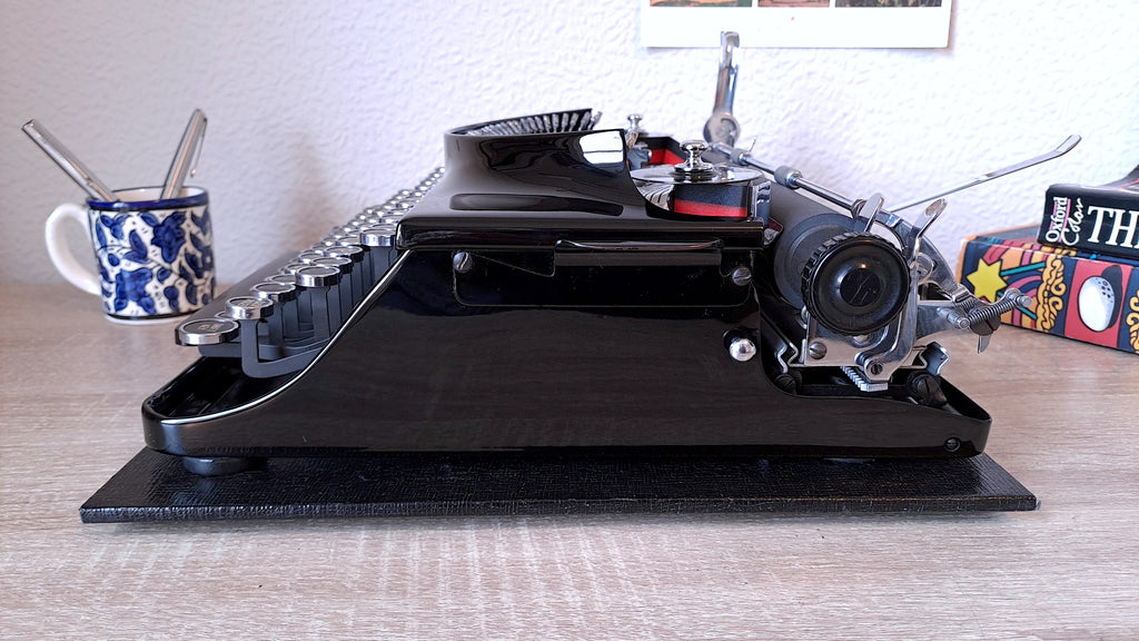 Imperial Good Companion Typewriter with Rare Secretarial Case, New Platen & Baseboard Feet