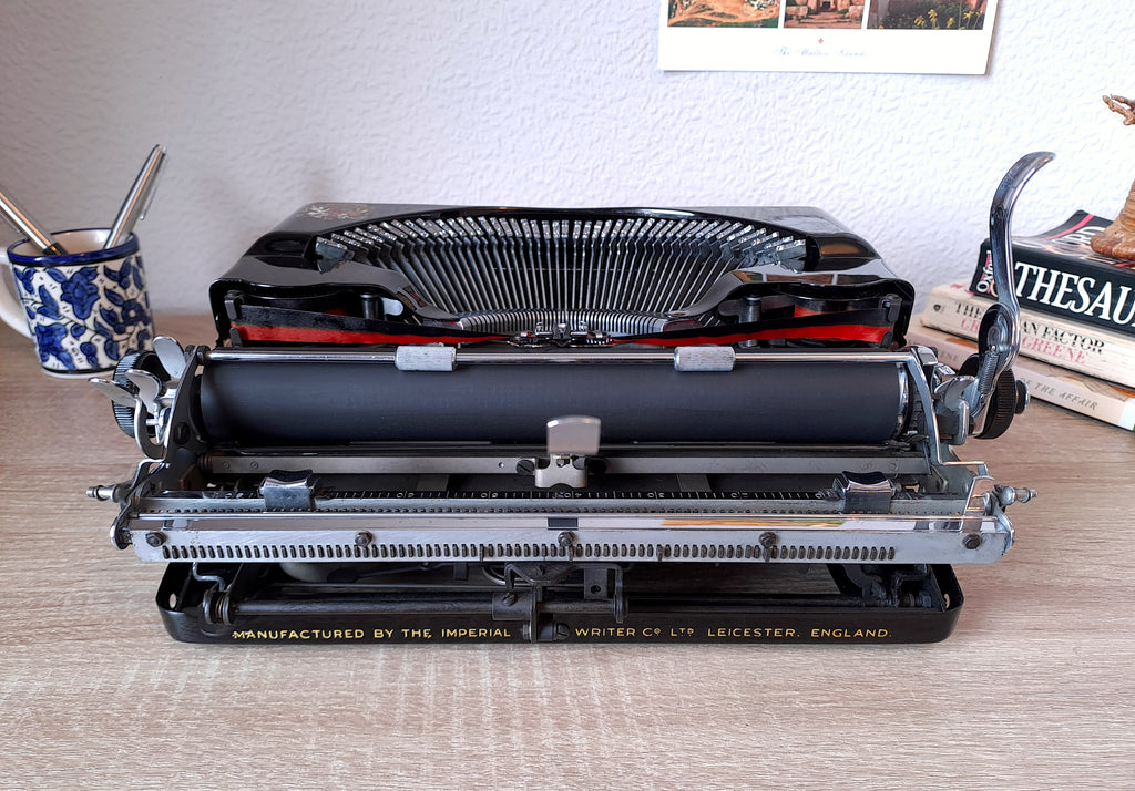 Imperial Good Companion Model T Typewriter, New Platen