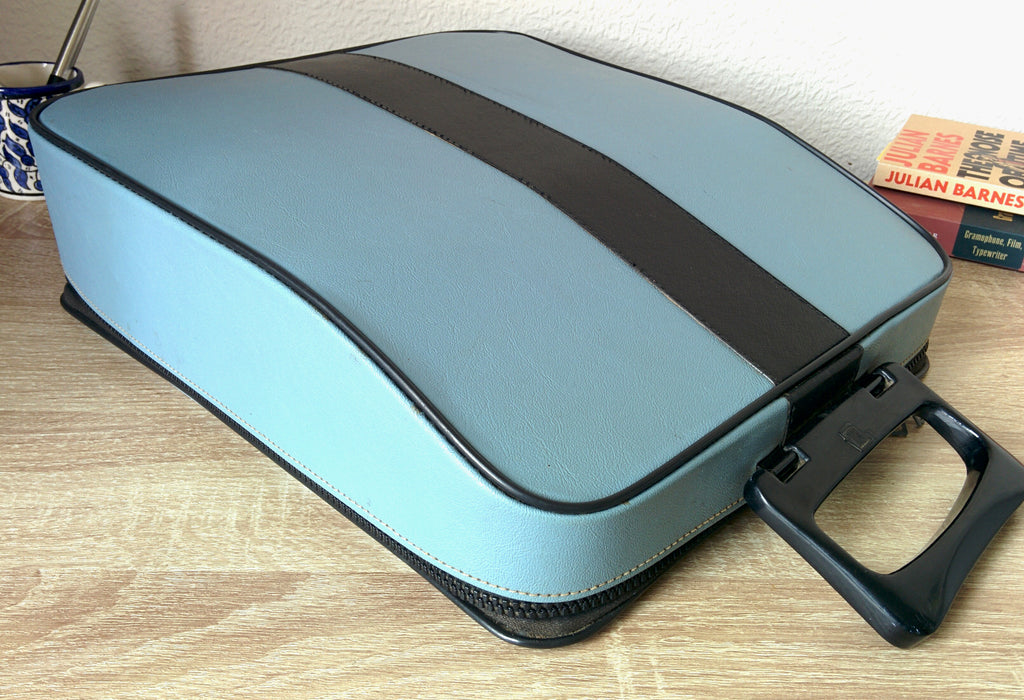 Olivetti Lettera 22 Typewriter, Math Keys