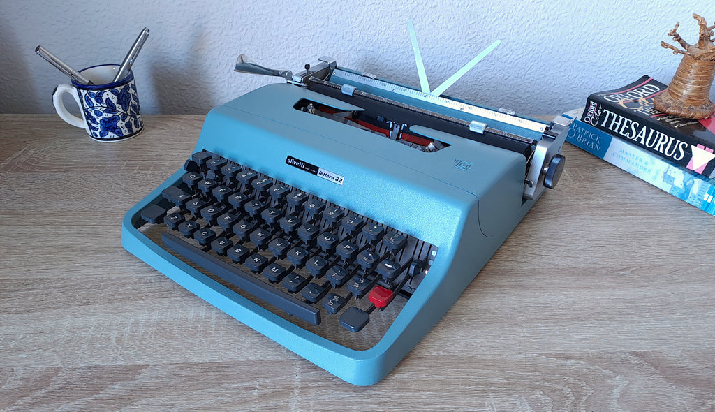 RESERVED! Olivetti Lettera 32