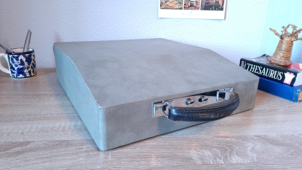 Olivetti Scribe Typewriter with Rare Wooden Case & Original Dust Cover