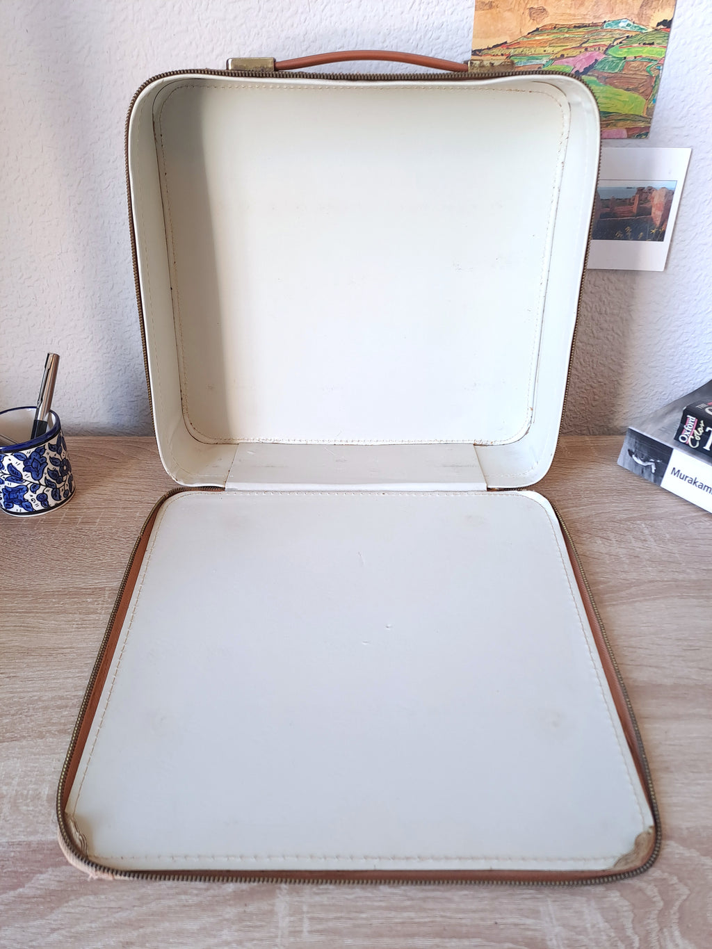 Italic Olympia SF Typewriter