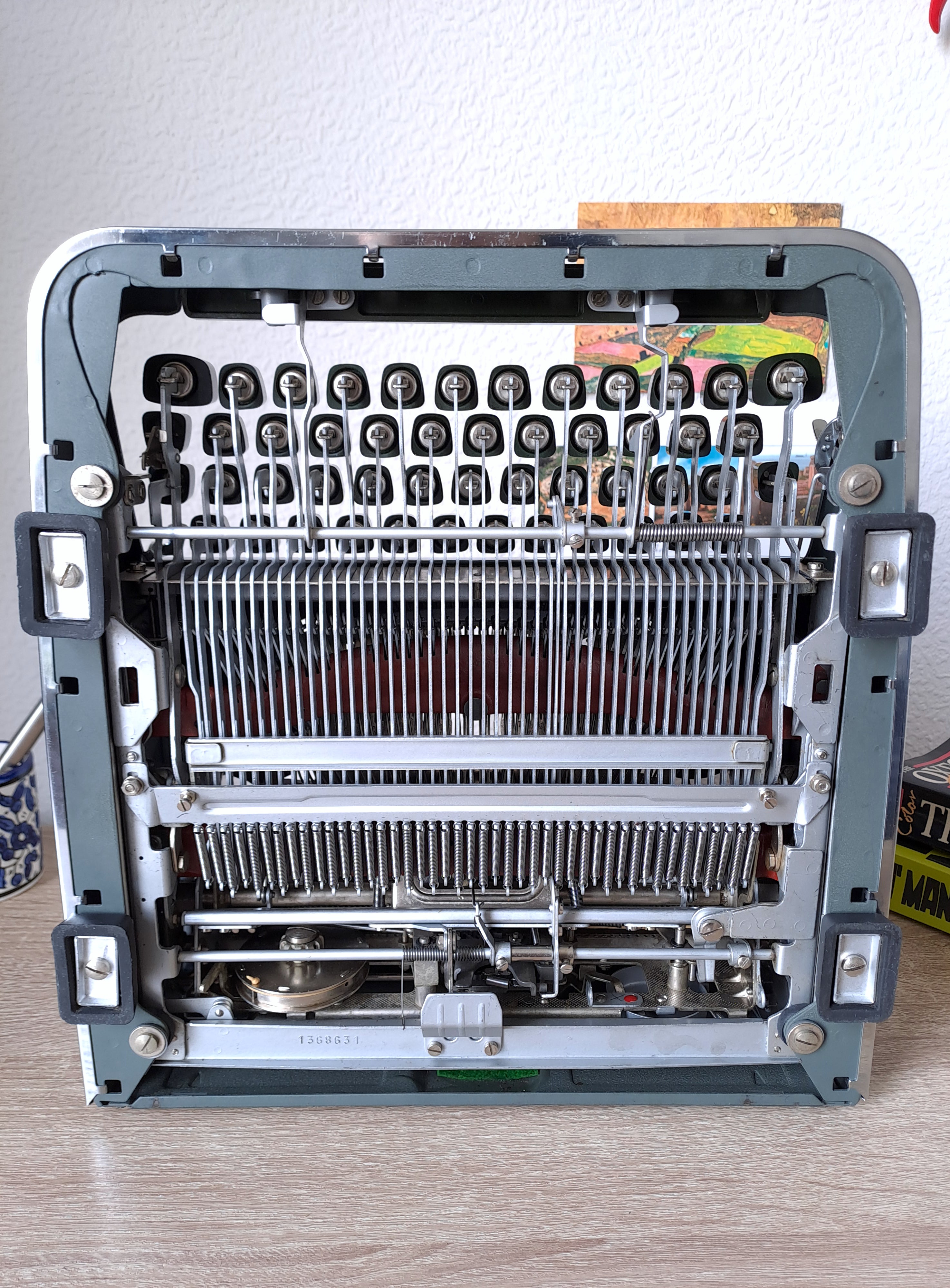 Script (cursive) Olympia SM2 Typewriter