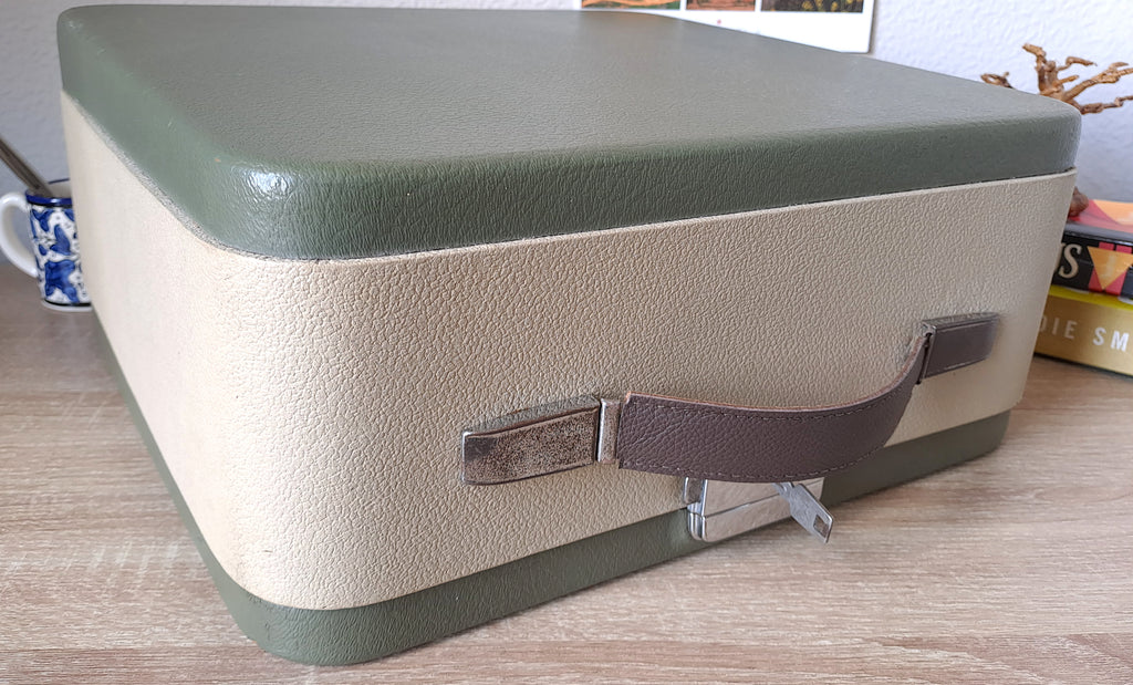 Olympia SM4 Typewriter, New Platen