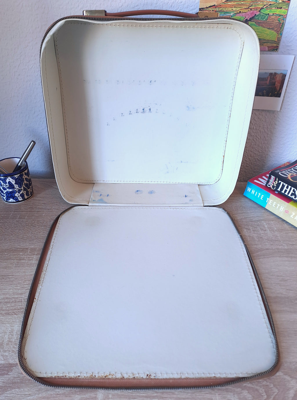 Script (cursive) Olympia Splendid 33 Typewriter