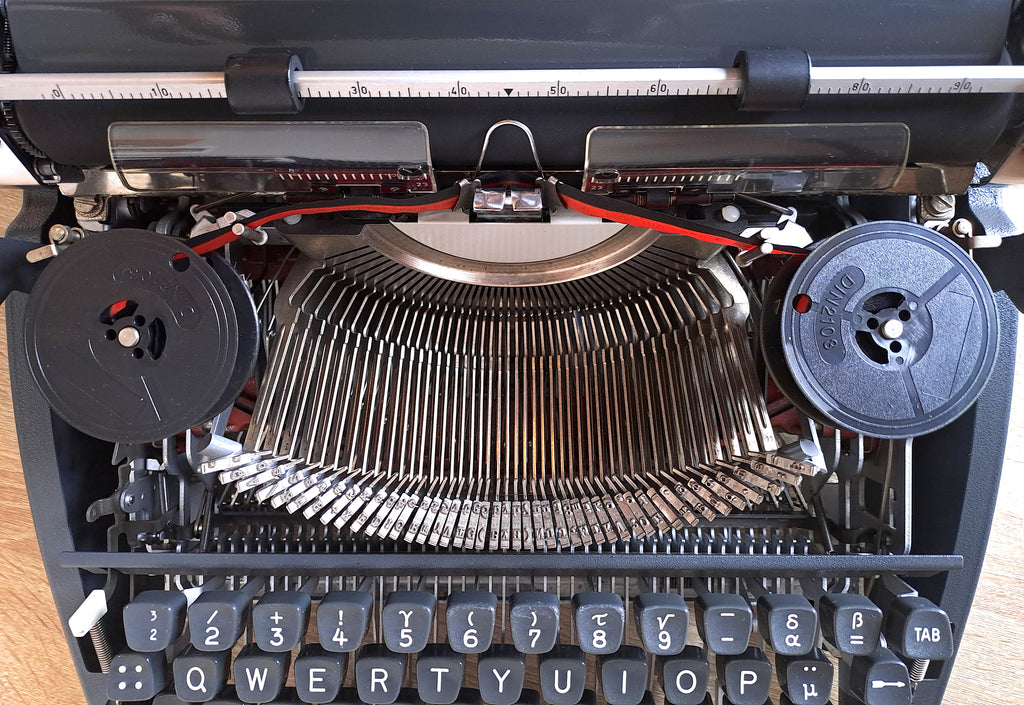 Math/Sciences Olympia SM9 Typewriter