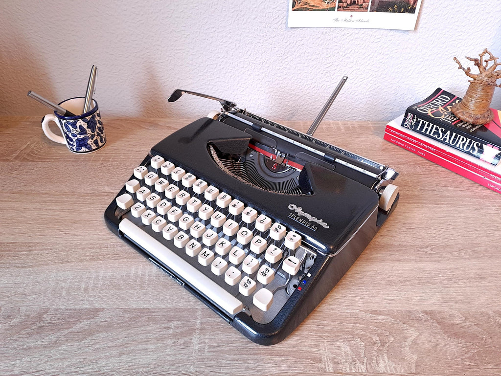 Olympia Splendid 66 Typewriter