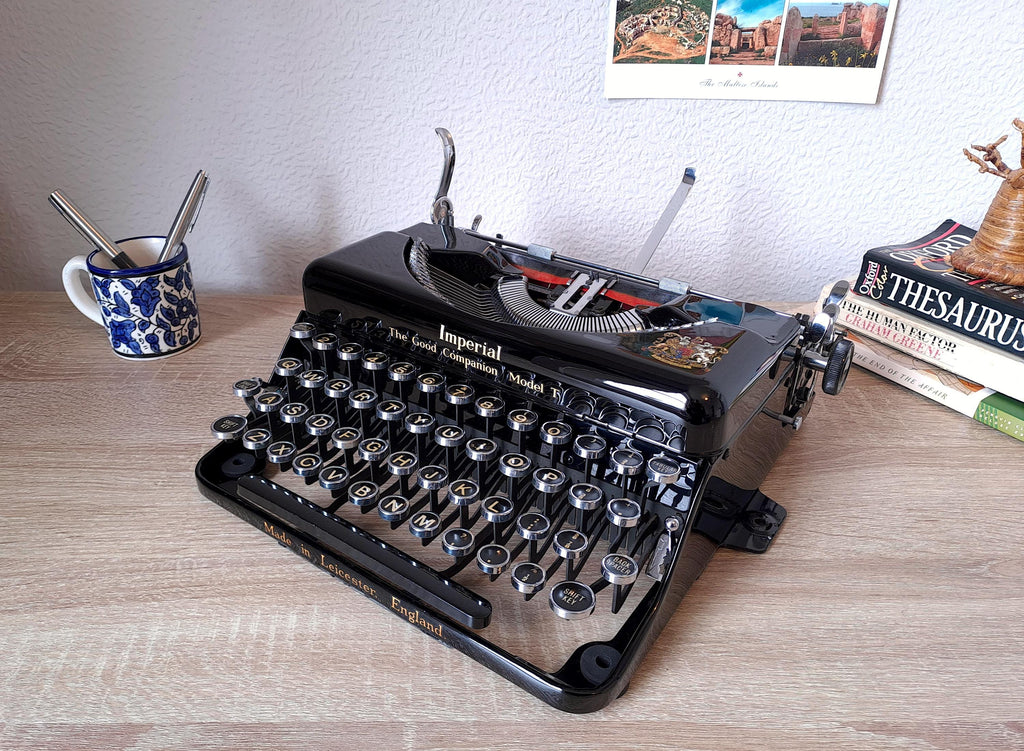 Imperial Good Companion Model T Typewriter, New Platen